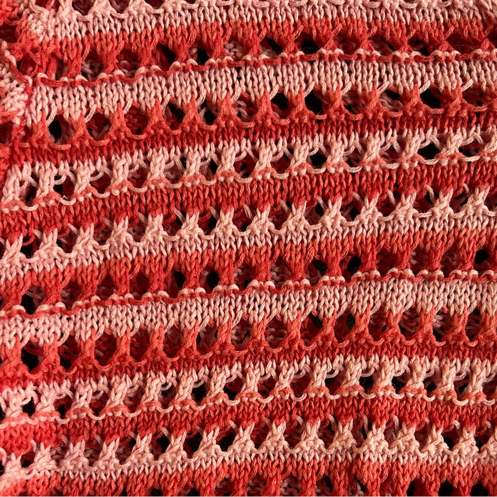 📦LAST CHANCE: DONATING📦 Liz Claiborne | Crotch Pink and Coral Stripped Cardigan - Picture 4 of 4